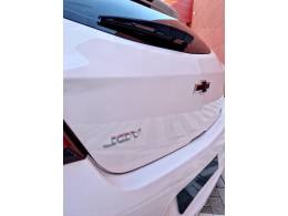 CHEVROLET - ONIX - 2021/2021 - Branca - R$ 62.900,00