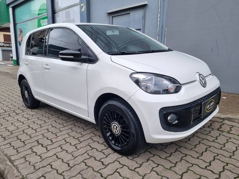 VOLKSWAGEN - UP - 2016/2016 - Branca - R$ 48.900,00