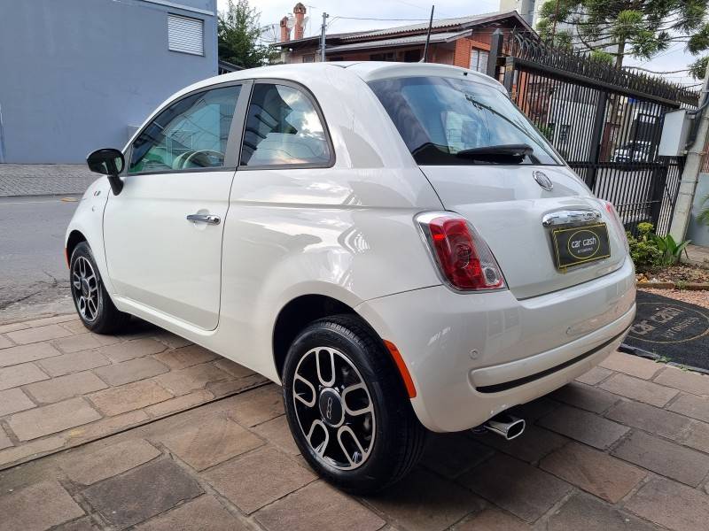 FIAT - 500 - 2012/2012 - Branca - R$ 42.900,00