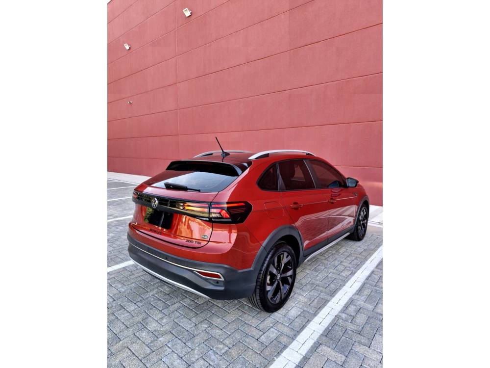 VOLKSWAGEN - NIVUS - 2021/2021 - Vermelha - Sob Consulta