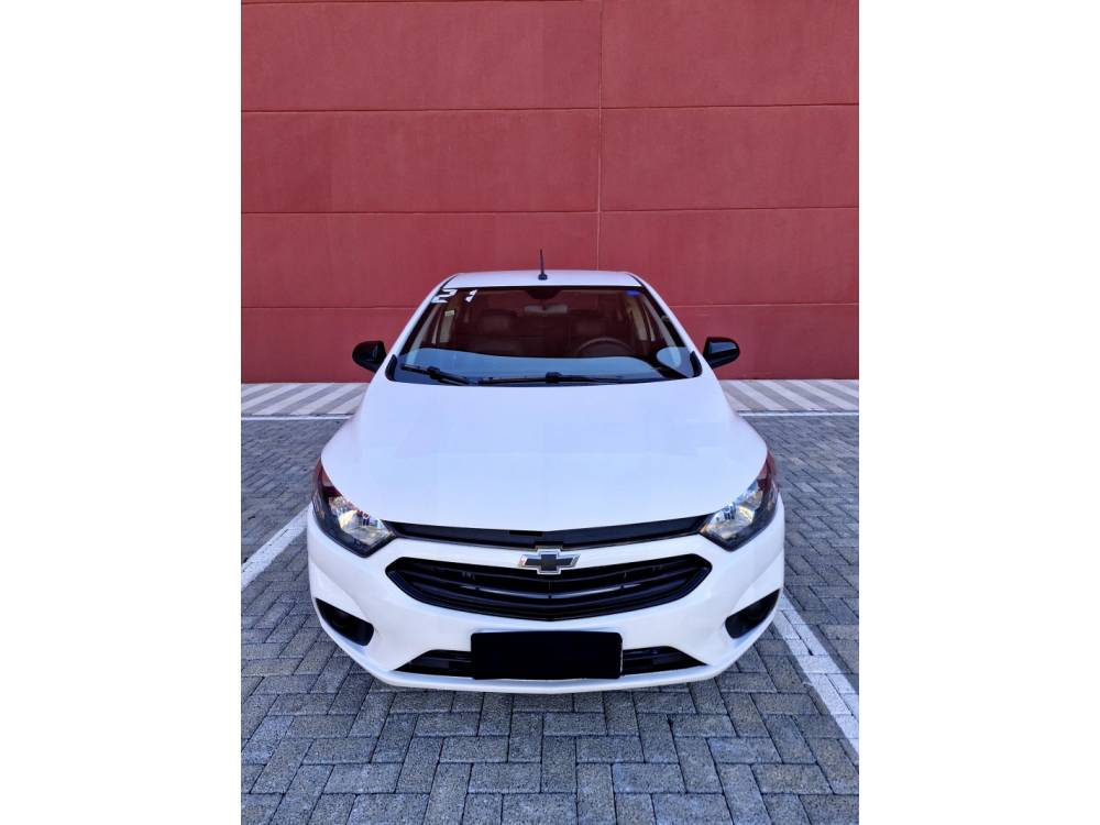 CHEVROLET - ONIX - 2021/2021 - Branca - R$ 62.900,00