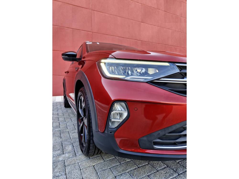 VOLKSWAGEN - NIVUS - 2021/2021 - Vermelha - Sob Consulta